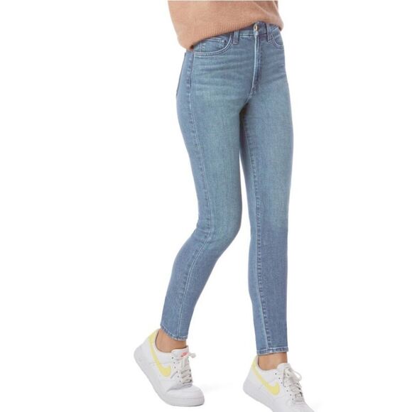 Favorite Daughter The Sara Super High Rise Skinny Jeans in Lanai Wash - Picture 9 of 11